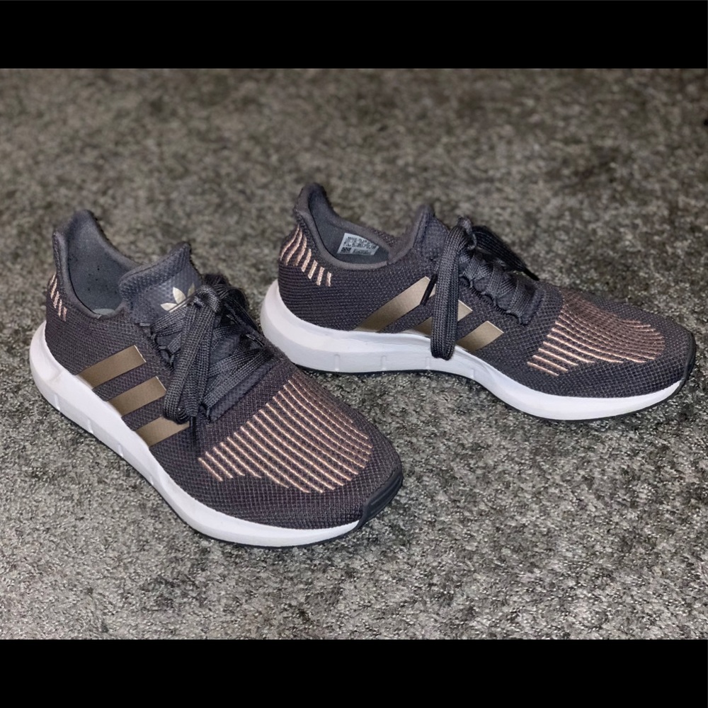 Women’s Adidas shoes